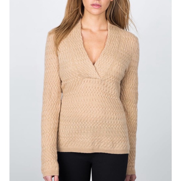 Kinross Cashmere Twist Cable Knit V-Neck Sweater - Picture 2 of 4